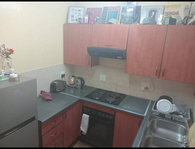 1 BEDROOM APARTMENT FOR SALE IN CLUBVIEW